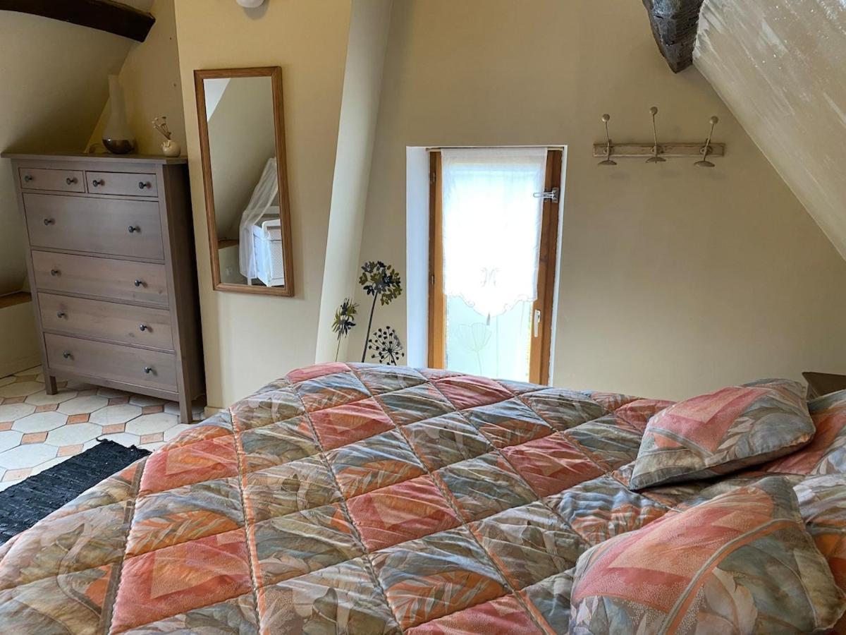 Le Refuge De Valprofonde Villa Villeneuve-sur-Yonne Eksteriør billede